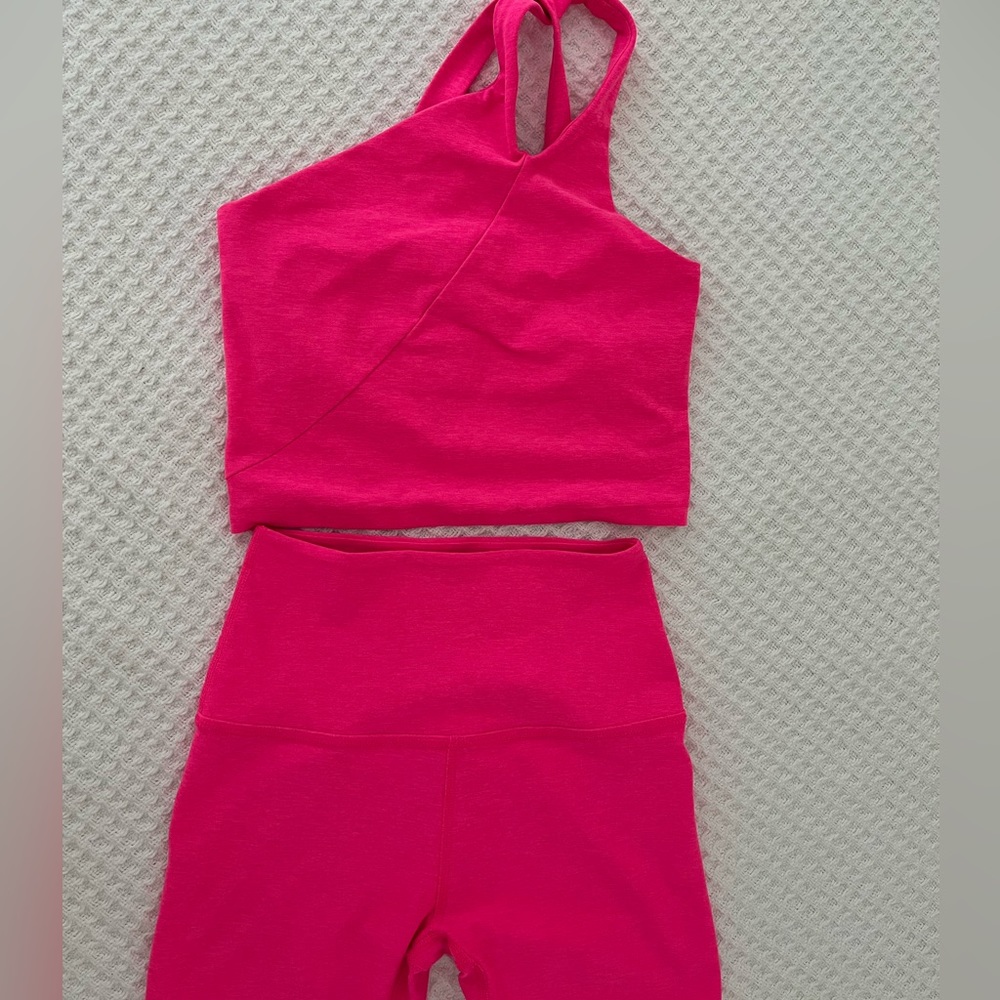 Electric pink one shoulder beyond yoga set excellent condition